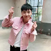 Seungri BigBang dikenal sebagai salah satu idola Korea Selatan yang multi talenta. Tak hanya di bidang musik, ia juga mahir dalam dunia bisnis. (Foto: instagram.com/seungriseyo)