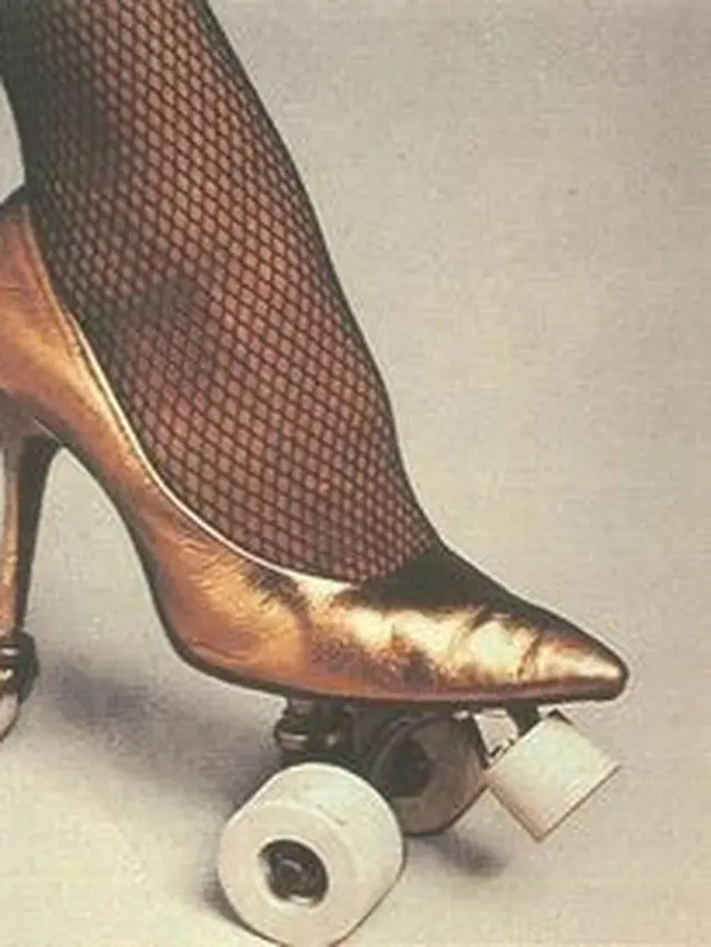 Terlalu Kreatif, Ini 6 Potret Sepatu Roda Ini Malah Nyeleneh