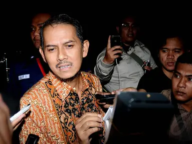 Anggito Abimanyu resmi mengundurkan diri sebagai Dirjen Penyelenggaraan Haji dan Umrah Kemenag, Jumat (30/5/14). (Liputan6.com/Helmi Fithriansyah)