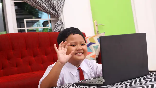Pemerintah Melalui Indosat Ooredoo Beri Kuota Data Internet Hingga 50GB