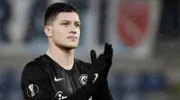 4. Luka Jovic (Frankfurt) - 5 Gol. (AFP/Filippo Monteforte)