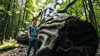 Arti Mimpi Selamat dari Pohon Tumbang: Makna dan Tafsir Mendalam