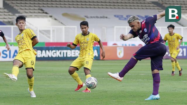 Foto: Derbi Banten Berakhir Imbang, Klub Raffi Ahmad Gagal Taklukan Perserang Serang di Liga 2