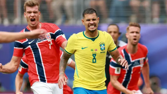 Bruno Guimaraes, Alexander Sorloth