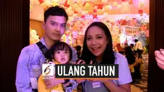 Penyanyi Niar Prianita beserta sang suami, Adam Abraham, gelar acara ulang tahun putra pertamanya, Carlos Raja Abraham.