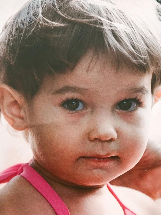 images Enzy Storia Kecil potret masa kecil enzy storia