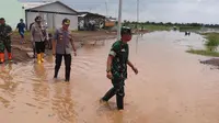 Banjir Merendam Dua Kecamatan di Kabupaten Serang, Banten pada Sabtu (1/2/2020). (Foto: Yandhi Deslatama/Liputan6.com)