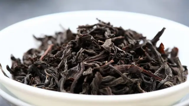 Teh Oolong Narcissus Wuyi (thelistli.com)