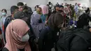 Sementara itu, data per 5 April 2025 menunjukkan angka tak jauh berbeda, yakni 52.060 penumpang yang masuk wilayah Daop 1 Jakarta. (Liputan6.com/Herman Zakharia)