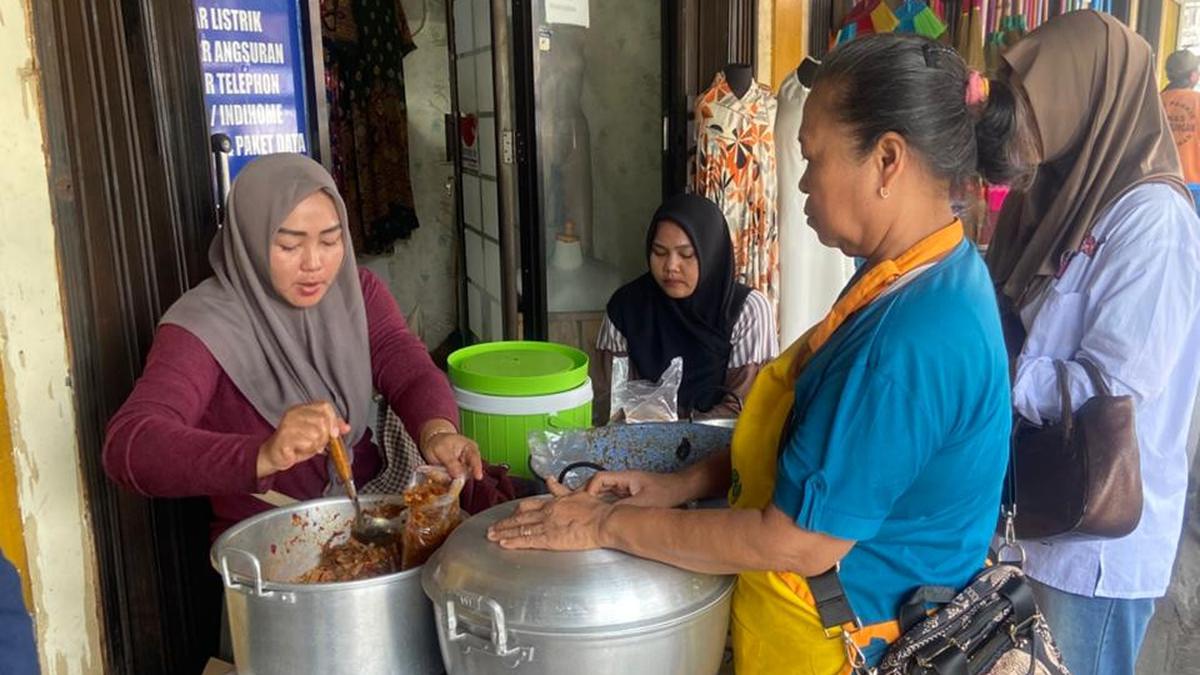 Dari Racikan Legendaris yang Turun-temurun, Mbak Nita Sukses Kembangkan Usaha Gudeg Lewat KUR BRI