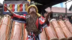 Gladi persiapan prosesi pesta adat ngunduh mantu Bobby Nasution dan Kahiyang berlangsung di Medan. 

Urutan persiapan pesta adat Mandailing dilakukan oleh group kesenian Mandailing Gunung Kulabu Pakantan.