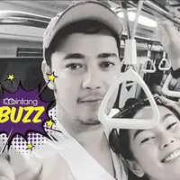 Diam-diam sudah menggugat cerai suami keduanya, Hendrayan. Diketahui, gugatan cerai Kalina sudah dilayangkan sejak 8 Februari 2018 di Pengadilan Agama Tigaraksa, Tangerang.