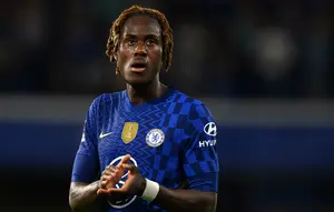 Como Sepakat Rekrut Trevoh Chalobah dari Chelsea, Cesc Fabregas Dapat Bek Incaran