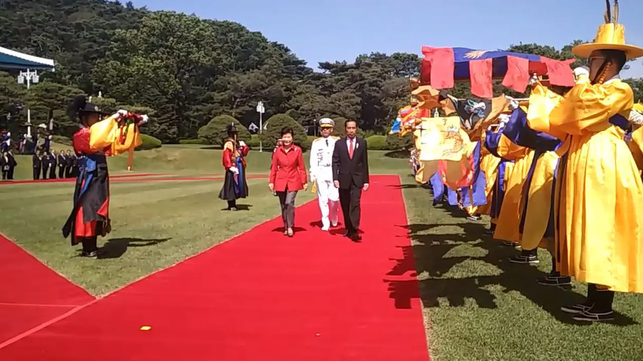 Presiden Jokowi menyambangi Blue House Korea Selatan