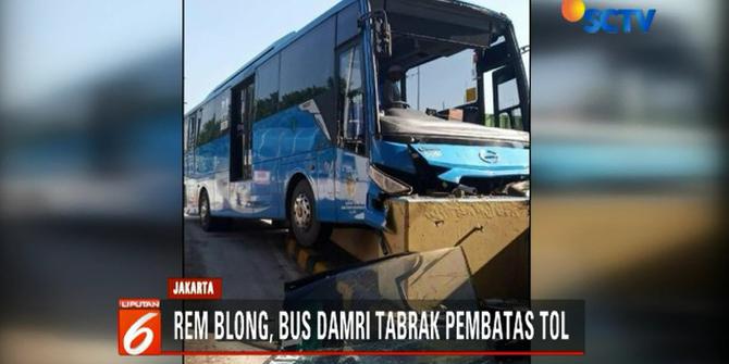 Rem Blong, Bus Damri Hantam Pembatas Tol Kebon Bawang-Tanjung Priok