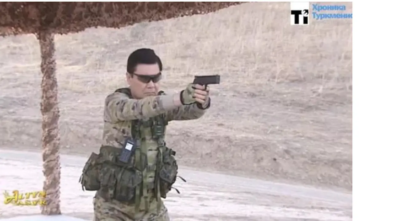 Tampil dalam Video ala Schwarzenegger, Presiden Ini Dicemooh