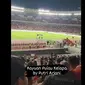 Nyanyikan Rayuan Pulau Kelapa, Putri Ariani Bikin Merinding Saat Tampil di Pembukaan Argentina vs Indonesia (doc: Twitter.com)