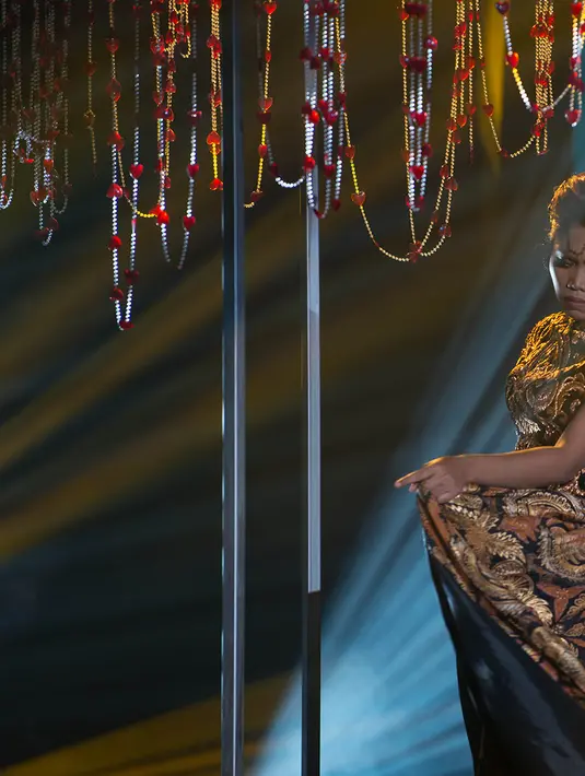 Evi Masamba di final Dangdut Academy 2. (Foto: Desmond Manullang/Bintang.com)