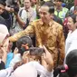 Pemerintah Kabupaten Selayar, Sulawesi Selatan memberikan nama salah satu pulau dengan nama Jokowi Island,