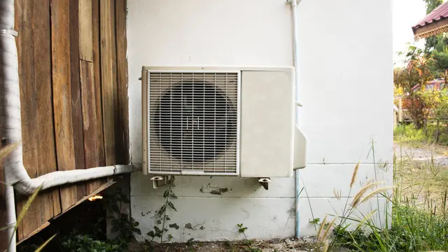 Waspada 4 Penyebab AC Bocor Freon yang Bisa Bikin Tagihan Listrik Membengkak
