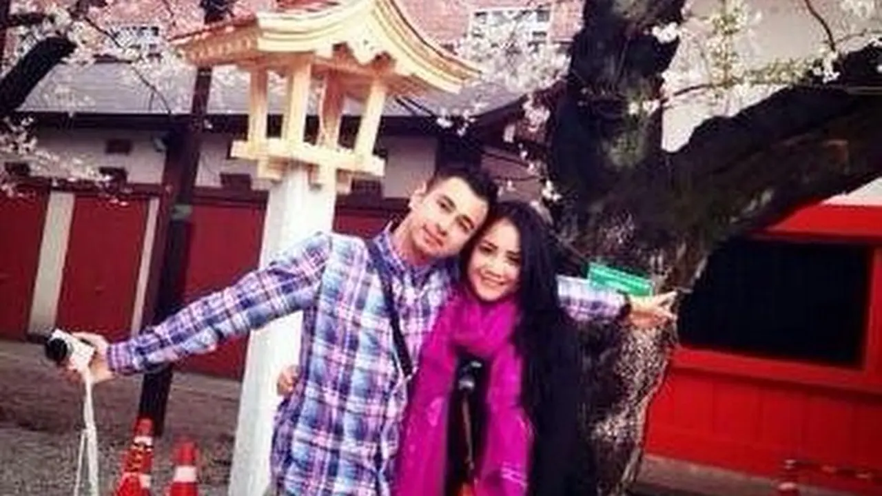 Raffi Ahmad dan Nagita Slavina - Ungu