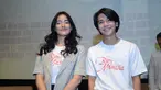 Kualitas akting yang mumpuni membuat Iqbaal Ramadhan dipercaya menjadi sosok Minke. Gadis berdarah Belanda, Mawar lah yang menjadi sosok Annelies.  (KapanLagi.com/Bayu Herdianto)