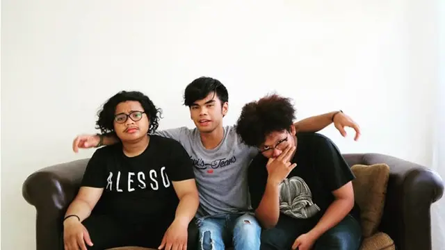 Masih Ingat Ojan 'Tatap Mata Saya'? Ini 5 Potret Terbarunya yang Bikin Pangling