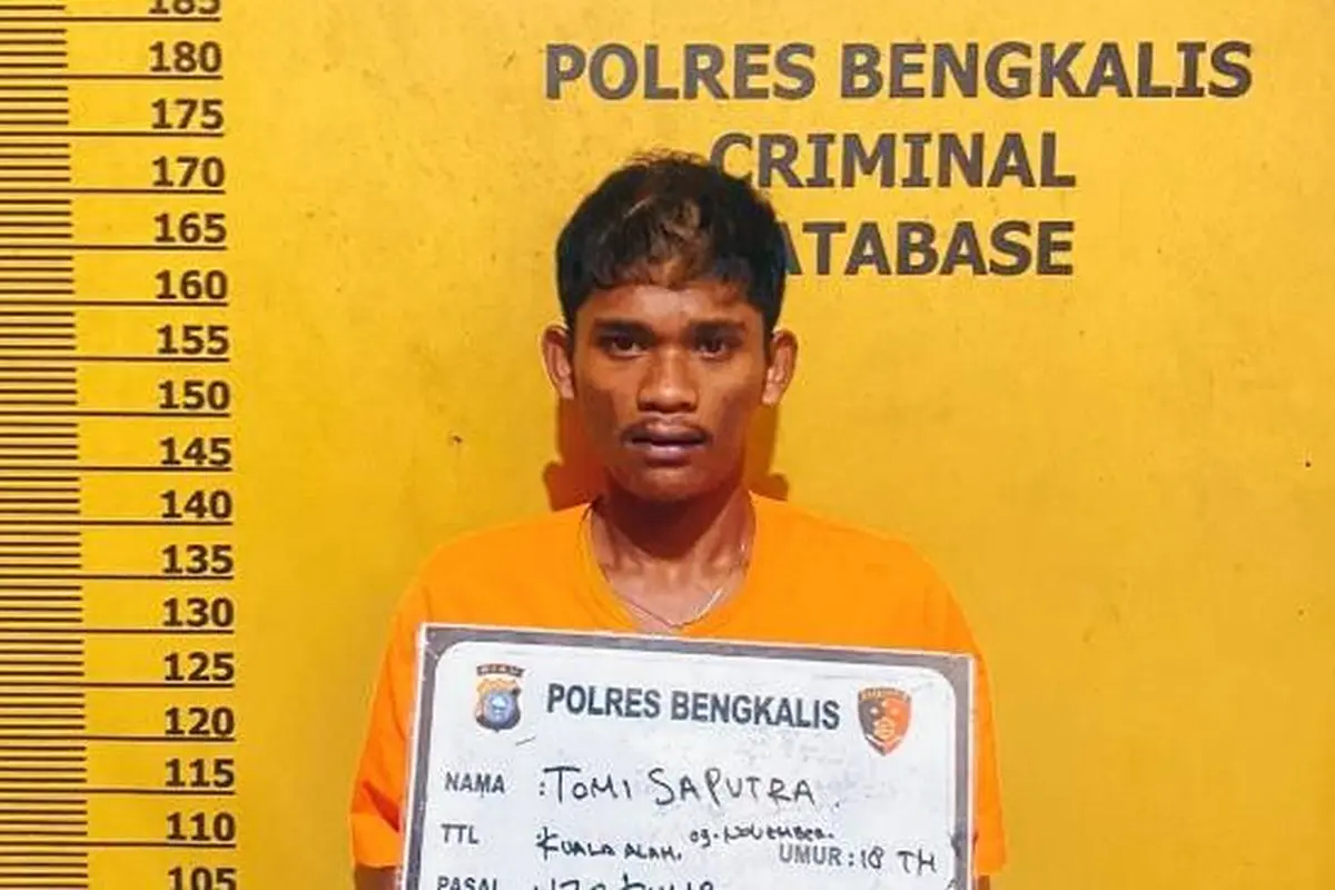 Tersangka penganiayaan terhadap warga yang dituduh sebagai informan narkoba di Kabupaten Bengkalis.