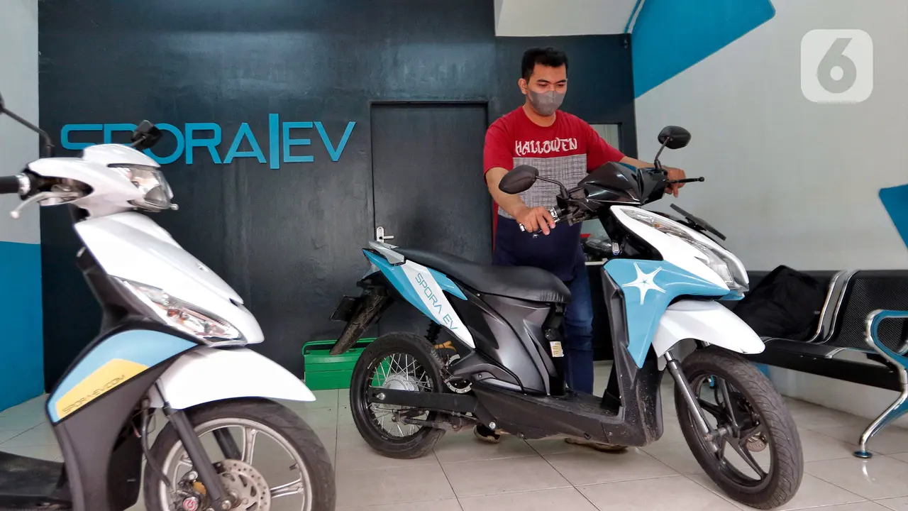 Pemerintah Sebar Subsidi Konversi Motor Listrik Sebesar Rp 7 Juta