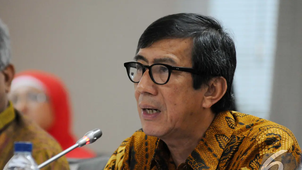 Gaya Menteri Yasonna Hamonangan Laoly Saat Rapat dengan DPD