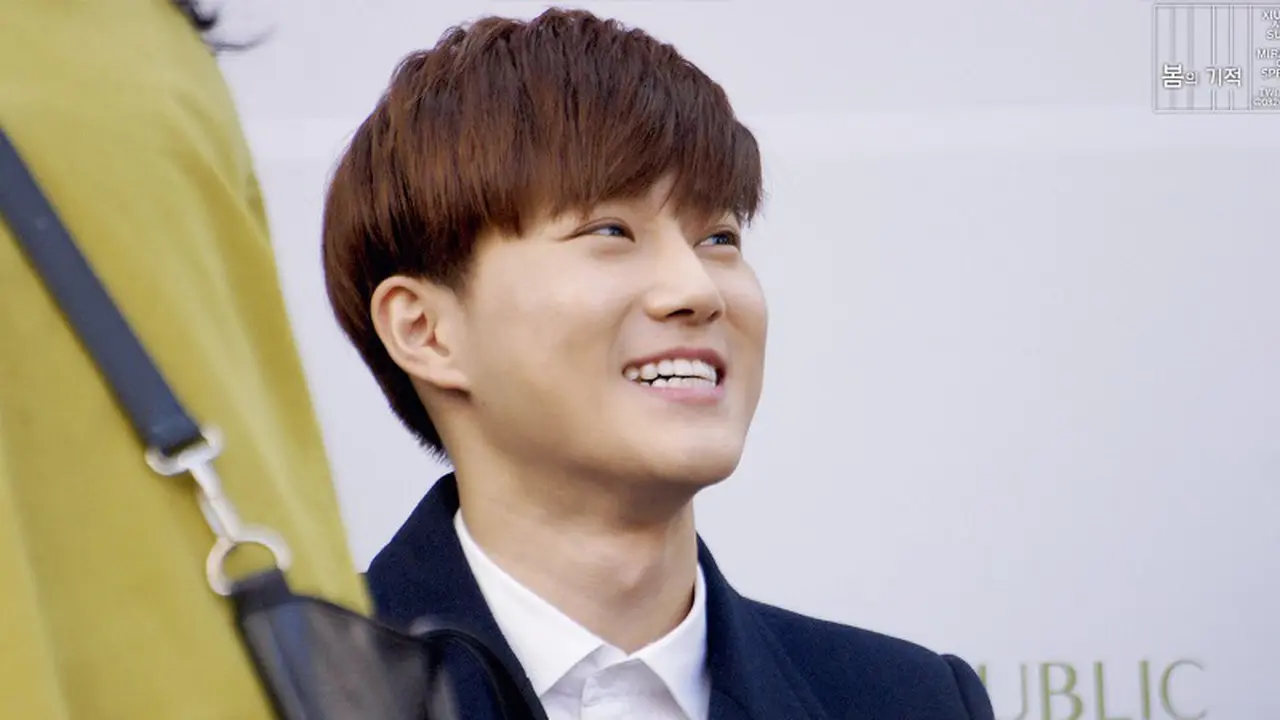 Suho EXO