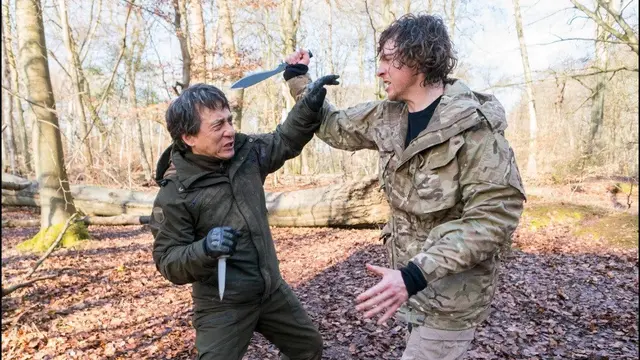 Adegan film The Foreigner (Foto: Wuzhou Film Distribution via imdb.com)