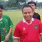 Supian Suri saat usai bermain sepak bola dengan warga di Beji, Depok.