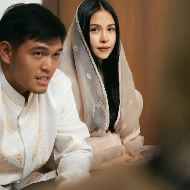 7 Potret Estelle Linden dan Suami Gelar Tasyakuran 7 Bulan Kehamilan, Penuh Suka Cita