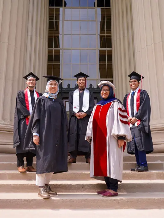 <p>Vita juga menjelasakan salah satu tantangannya adalah untuk meyakinkan dan membuktikan jika ia mampu dan terus percaya diri. (Foto: Instagram/ @arsvitaa).</p>