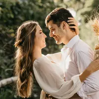 Ilustrasi Pasangan Credit: unsplash.com/Jonathan