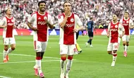 Maarten Paes Masih Jadi Starter, Ajax Libas Shelbourne di Conference League