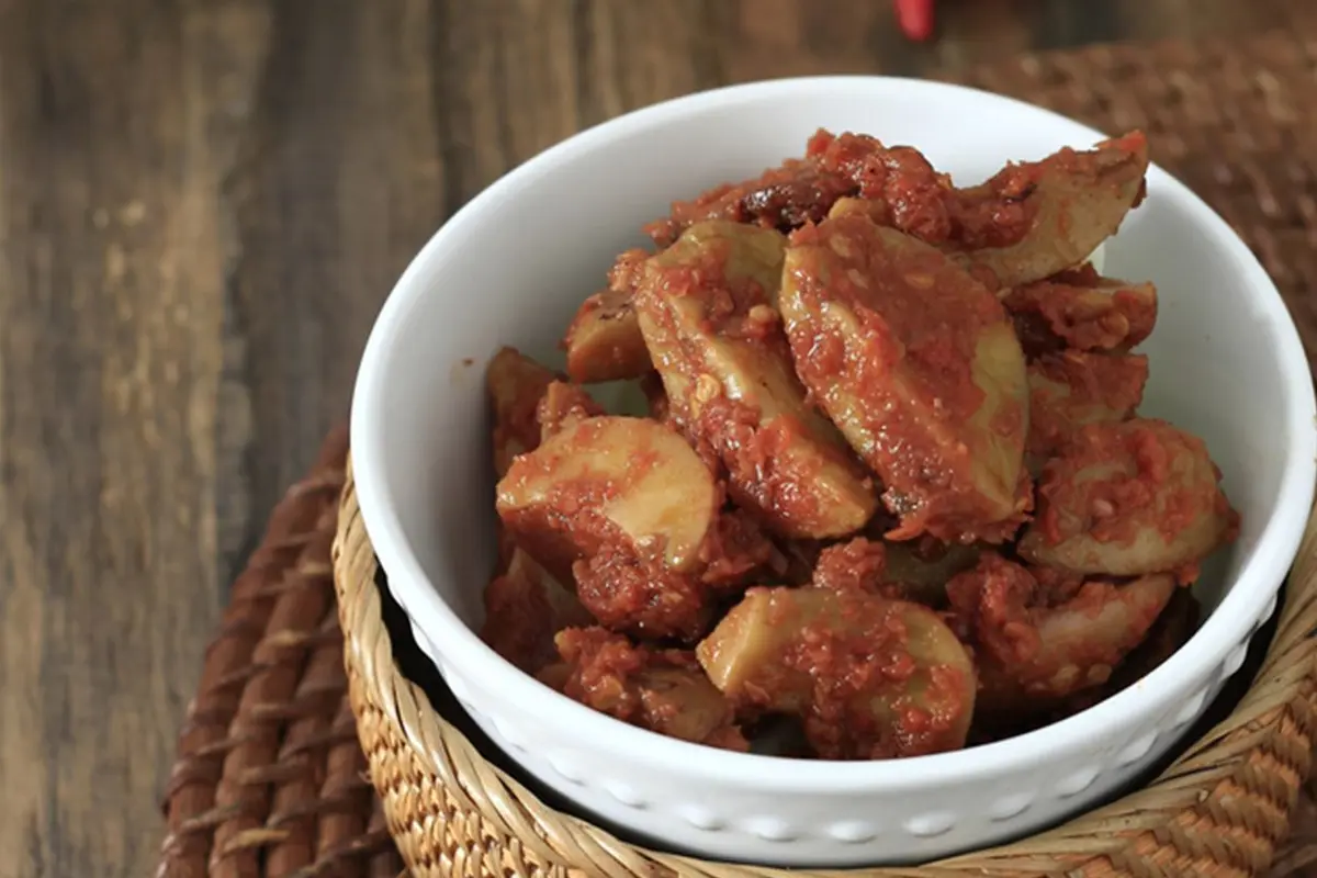 semur jengkol