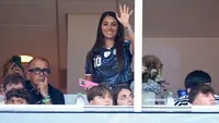 Adem! Antonela Pamer Foto Seksi, Georgina Kirim Emoji Hati