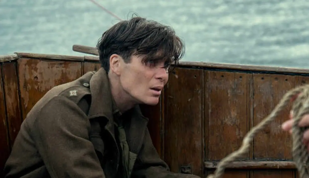 Cillian Murphy dalam film Dunkirk. (Foto: Warner Bros. Pictures)