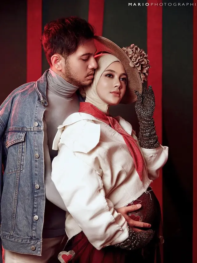 Maternity Shoot Biby Alraen Istri Rifky Balweel Sebelum Melahirkan, Memesona