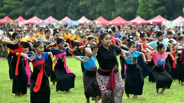 Lepas 2025 Sambut 2026, Ratusan Anak-anak Bali Tampilkan Tarian Tradisional