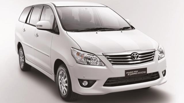 Toyota Kijang Innova Gen.1 facelift