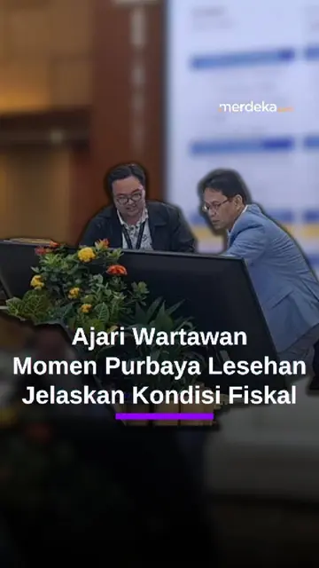 Momen Menkeu Purbaya Unik Sampai Duduk Lesehan Jelaskan Wartawan Kondisi Fiskal RI