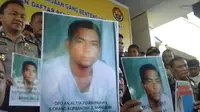 Melayat, Terduga Pembunuh Keluarga Medan Sempat Tanyakan Kinara
