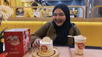 Faarnadine atau Nadine sudah 6 tahun terakhir menjalani profesi sebagai food vlogger