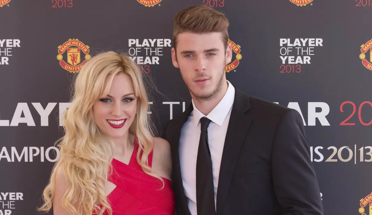 Baru-baru ini kabar bahagia tengah menyelimuti pasangan ini. Melalui akun Instagram, Edurne dan De Gea mengumumkan bahwa mereka akan segera dikarunia seorang anak. (AP Photo/Jon Super)