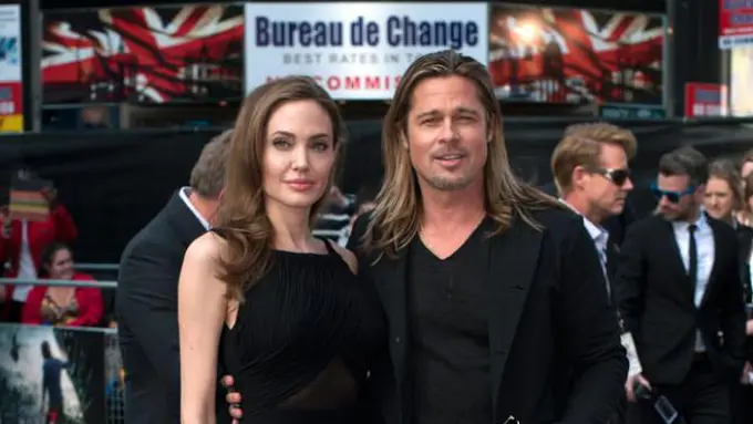 [Bintang] Angelina Jolie dan Brad Pitt