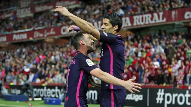 Luis Suarez (Granada Vs Barcelona)