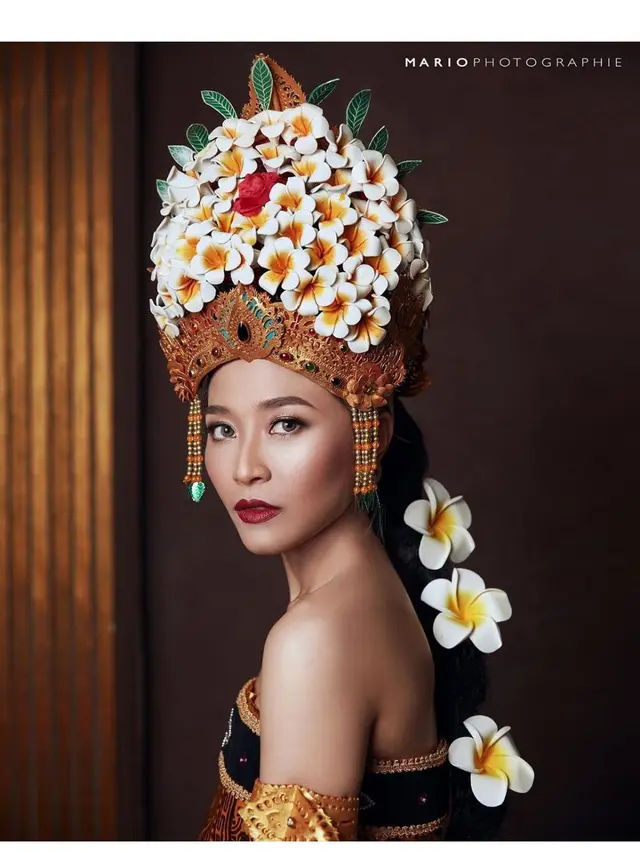 Gaya Keren Seleb Tanah Air Saat Foto Bertema Kemerdekaan Indonesia